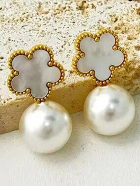 Alhambra Mother Of Pearl Clover 18K Gold Stainless Steel Waterproof Earrings